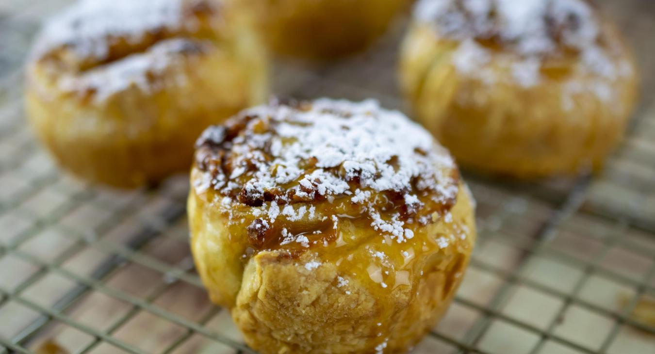 Caramel Sticky Rolls